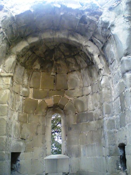 ფაილი:Absida1.jpg