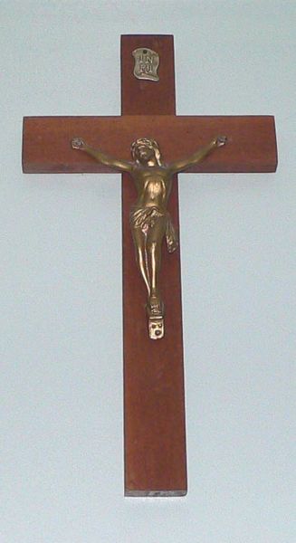 ფაილი:Small crucifix.jpg